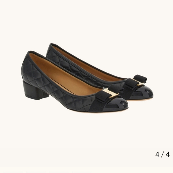 Ferragamo Vera Quilted low-Heel Slip on Pumps in Black Size 7.5
